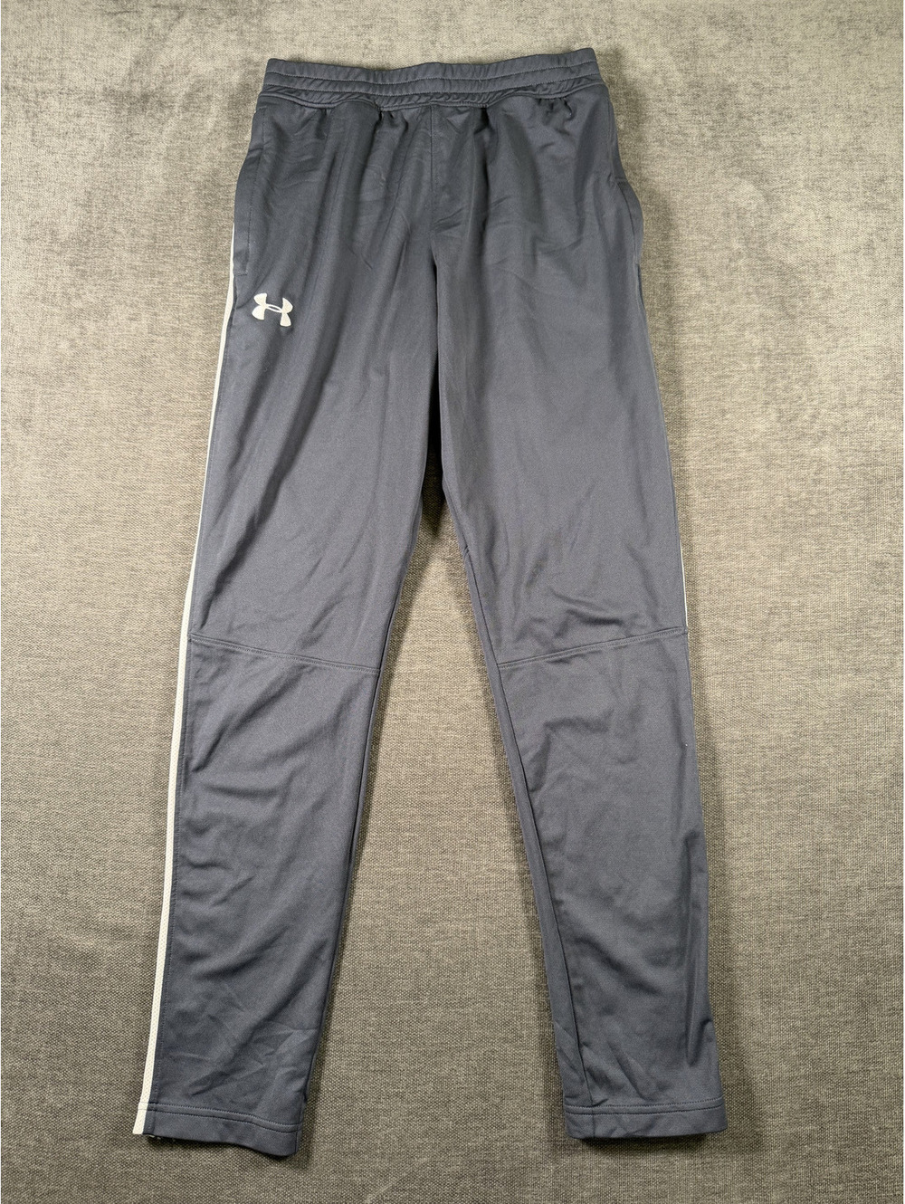 Under Armour Men's Medium Gray Athletic Track Pants